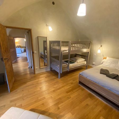 Les Caselles, Gite Et Maison D'Hotes Saint-Beauzely Exteriör bild