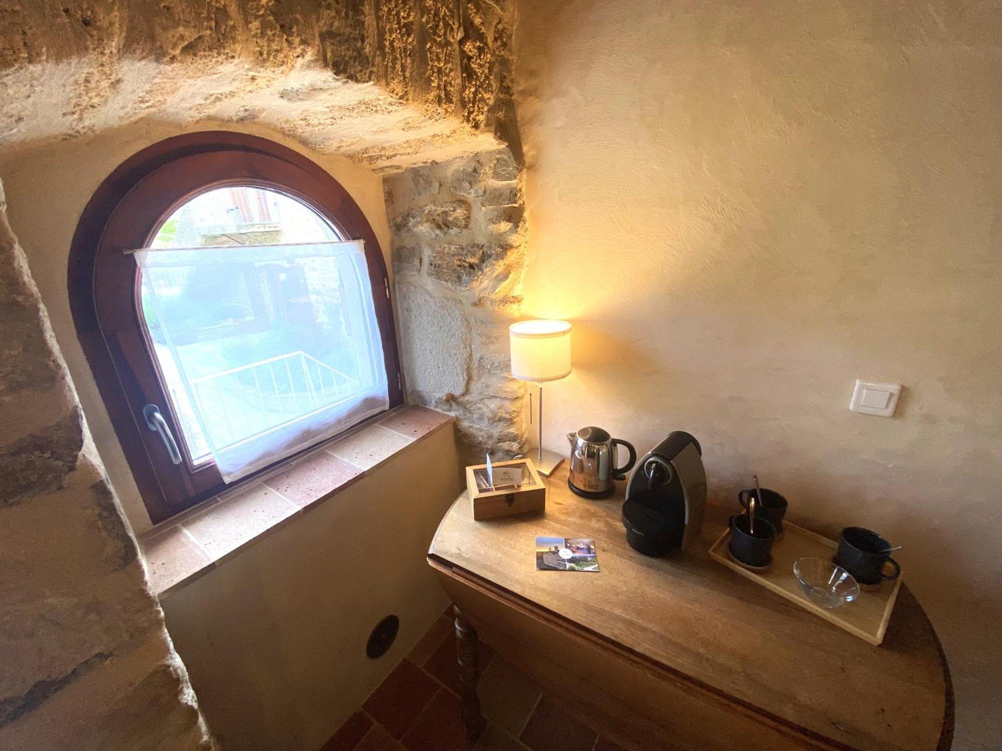 Les Caselles, Gite Et Maison D'Hotes Saint-Beauzely Exteriör bild