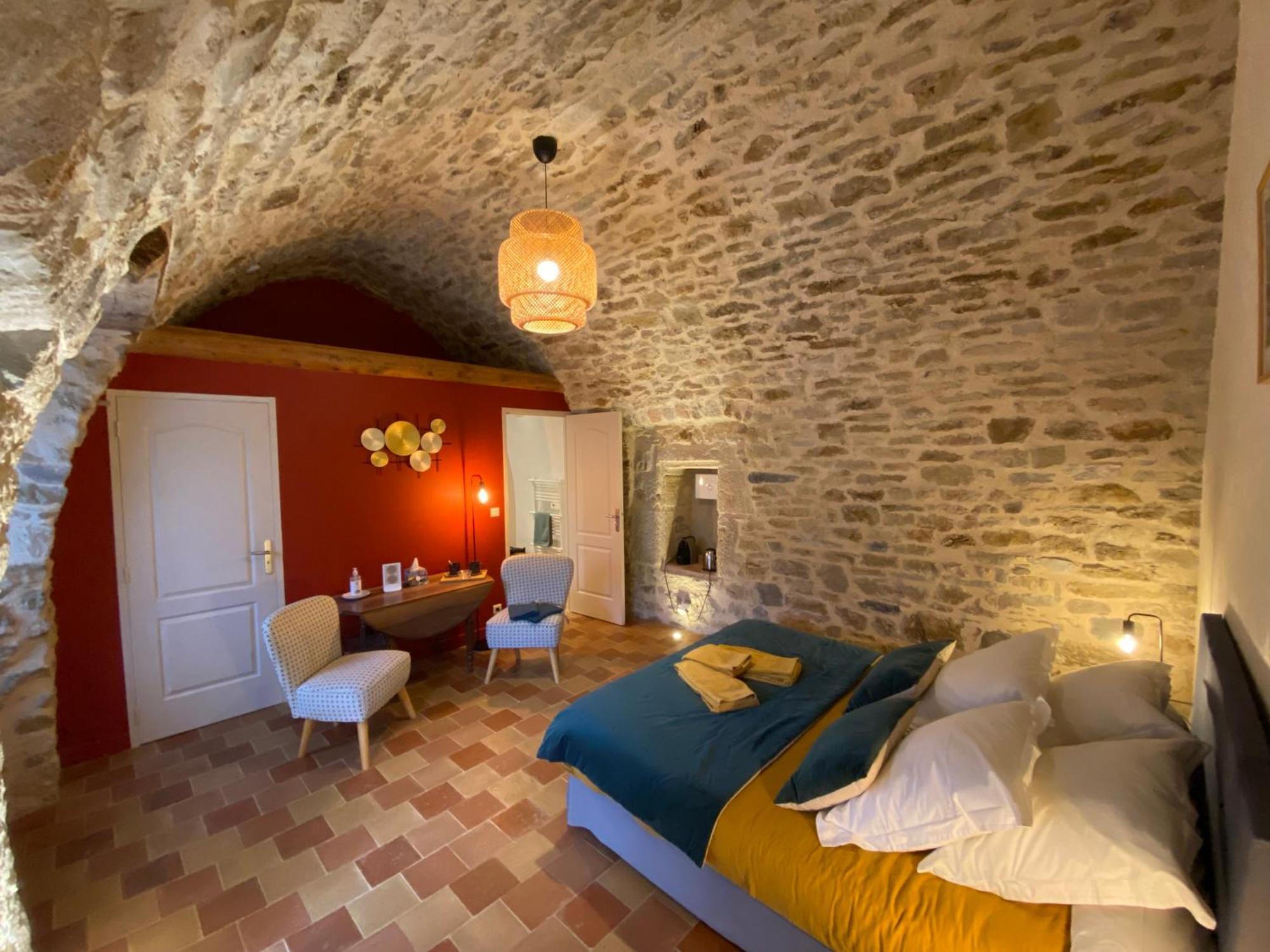 Les Caselles, Gite Et Maison D'Hotes Saint-Beauzely Exteriör bild