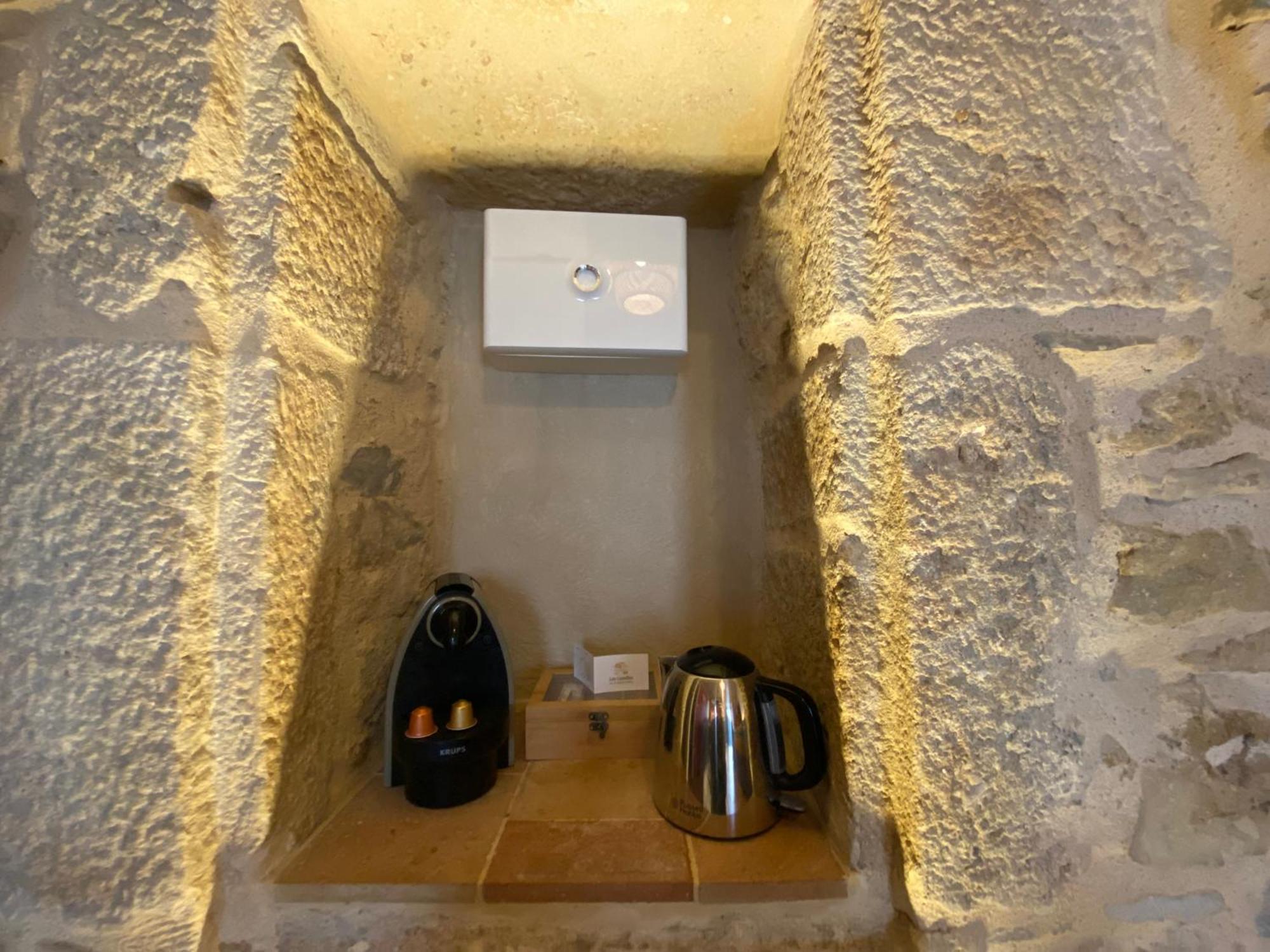 Les Caselles, Gite Et Maison D'Hotes Saint-Beauzely Exteriör bild